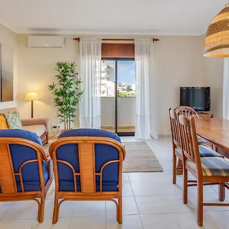 Casa Brasil 2 Bdr With Balcony By Lovelystay Portimao