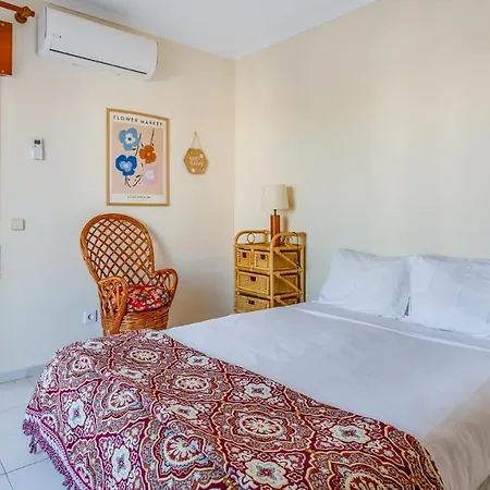 Casa Brasil 2 Bdr With Balcony By Lovelystay Portimao