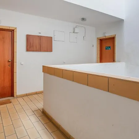 Apartman Casa Brasil 2 Bdr With Balcony By Lovelystay